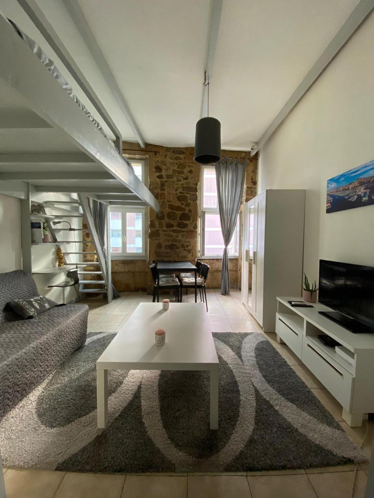 Centre Avec Climatisation Et Balcon Appartement *